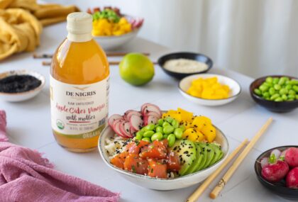 Salmon poke bowl with apple cider vinegar_denigris_recipe